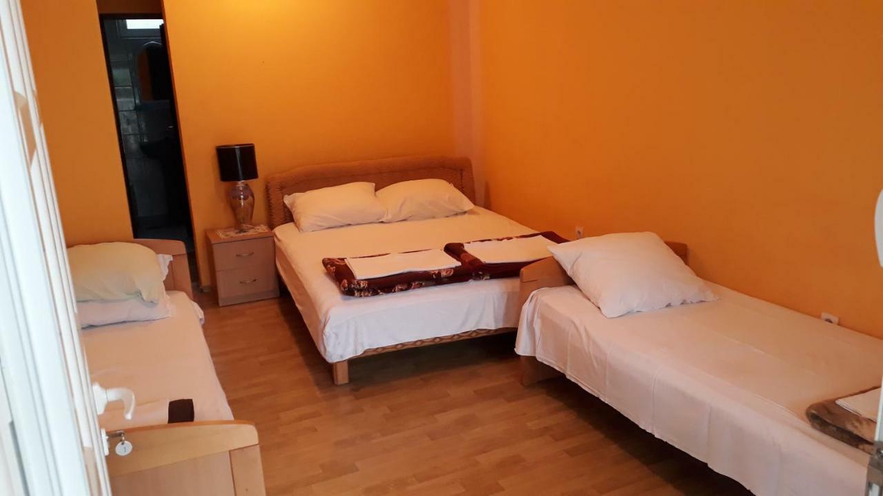 Vila Ruska Prčanj 外观 照片