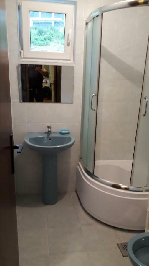 Vila Ruska Prčanj 外观 照片