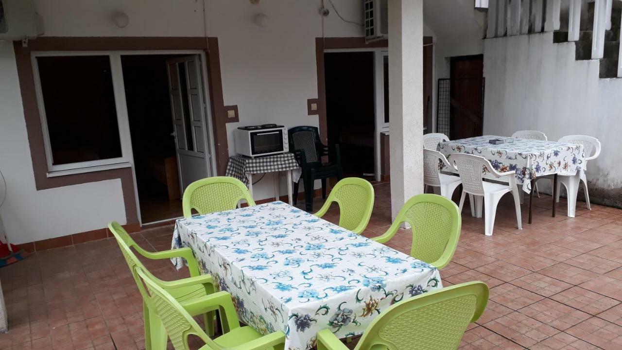 Vila Ruska Prčanj 外观 照片